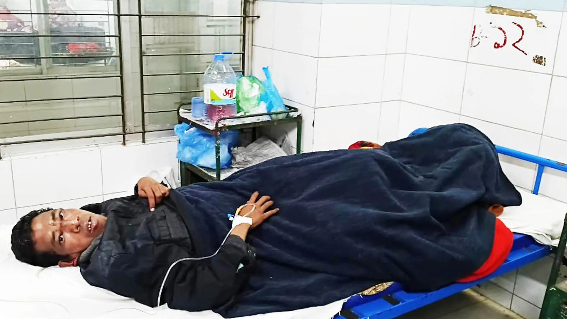 ধানের শীষের স্লোগান দেওয়ায় প্রতিবন্ধী যুবককে মারধর